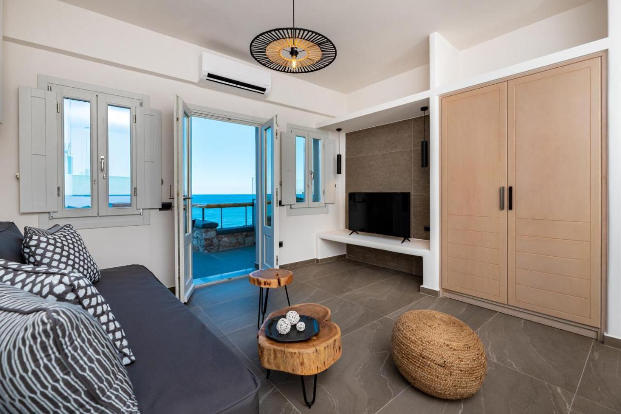 Neoma Luxury Suites Karterados  Exteriör bild