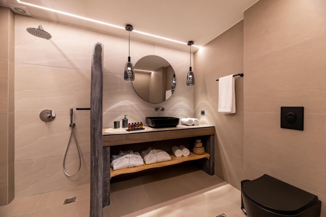 Neoma Luxury Suites Karterados  Exteriör bild