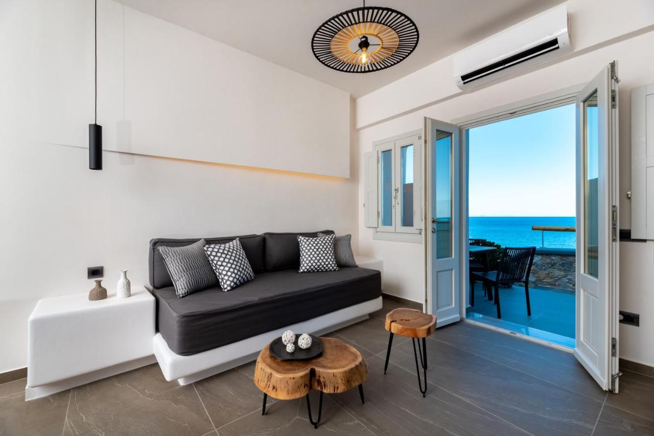 Neoma Luxury Suites Karterados  Exteriör bild