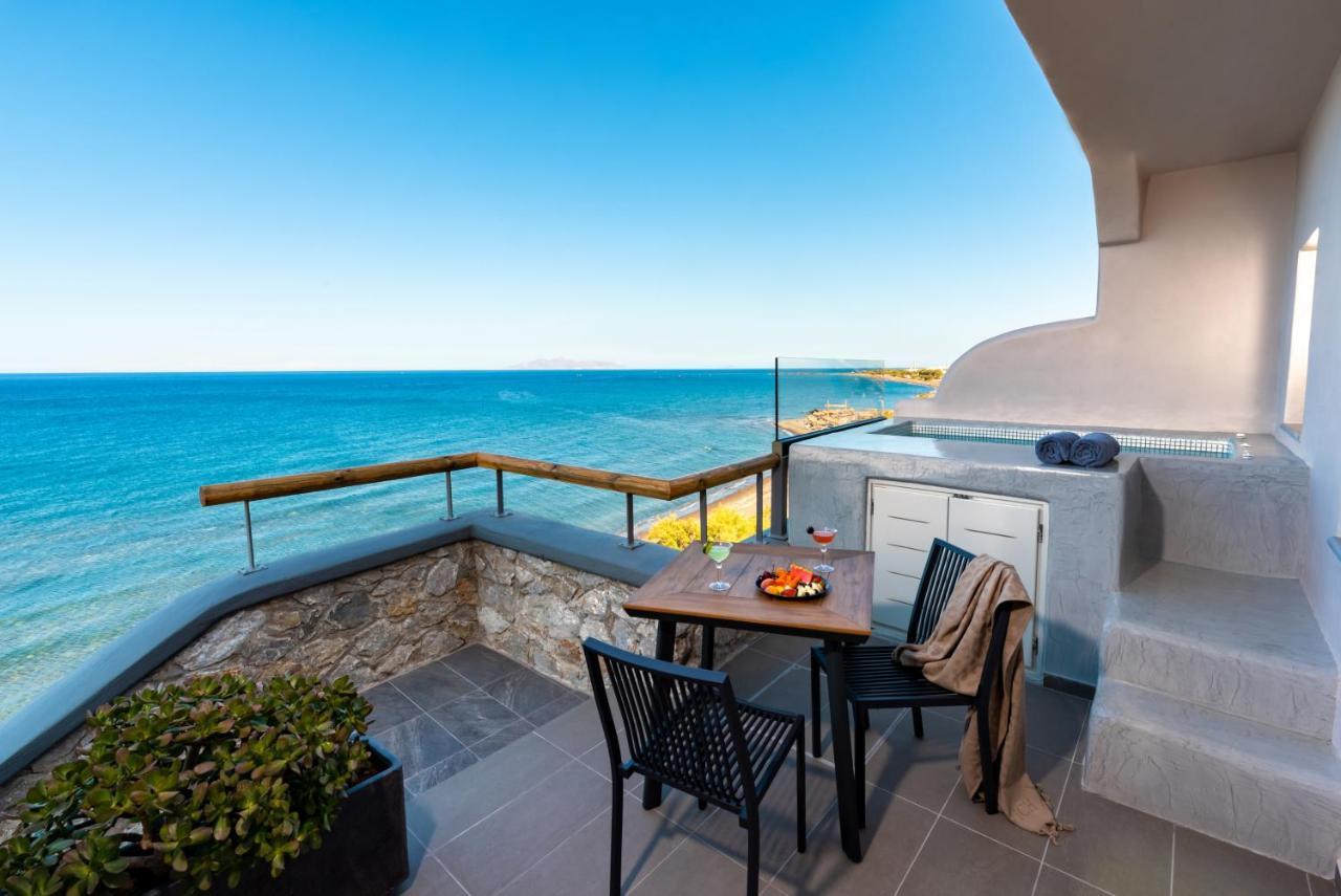Neoma Luxury Suites Karterados  Exteriör bild