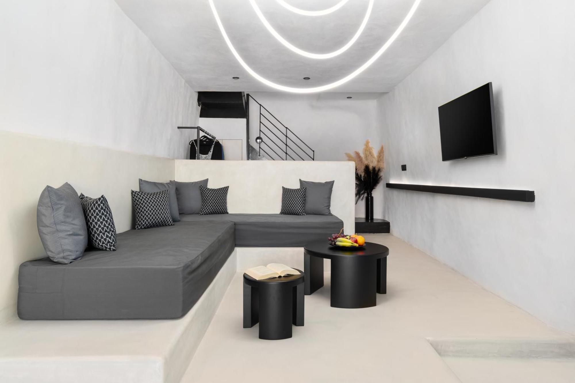 Neoma Luxury Suites Karterados  Exteriör bild